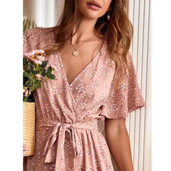 Pink Floral Printed Faux Wrap Mini Dress Flared Butterfly Sleeve Tie Belted - Picture 3 of 7